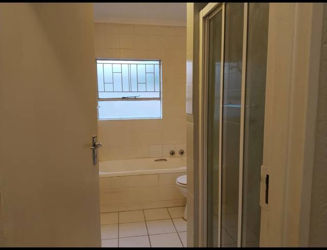 2 BEDROOM SIMPLEX TO LET IN VORNA VALLEY